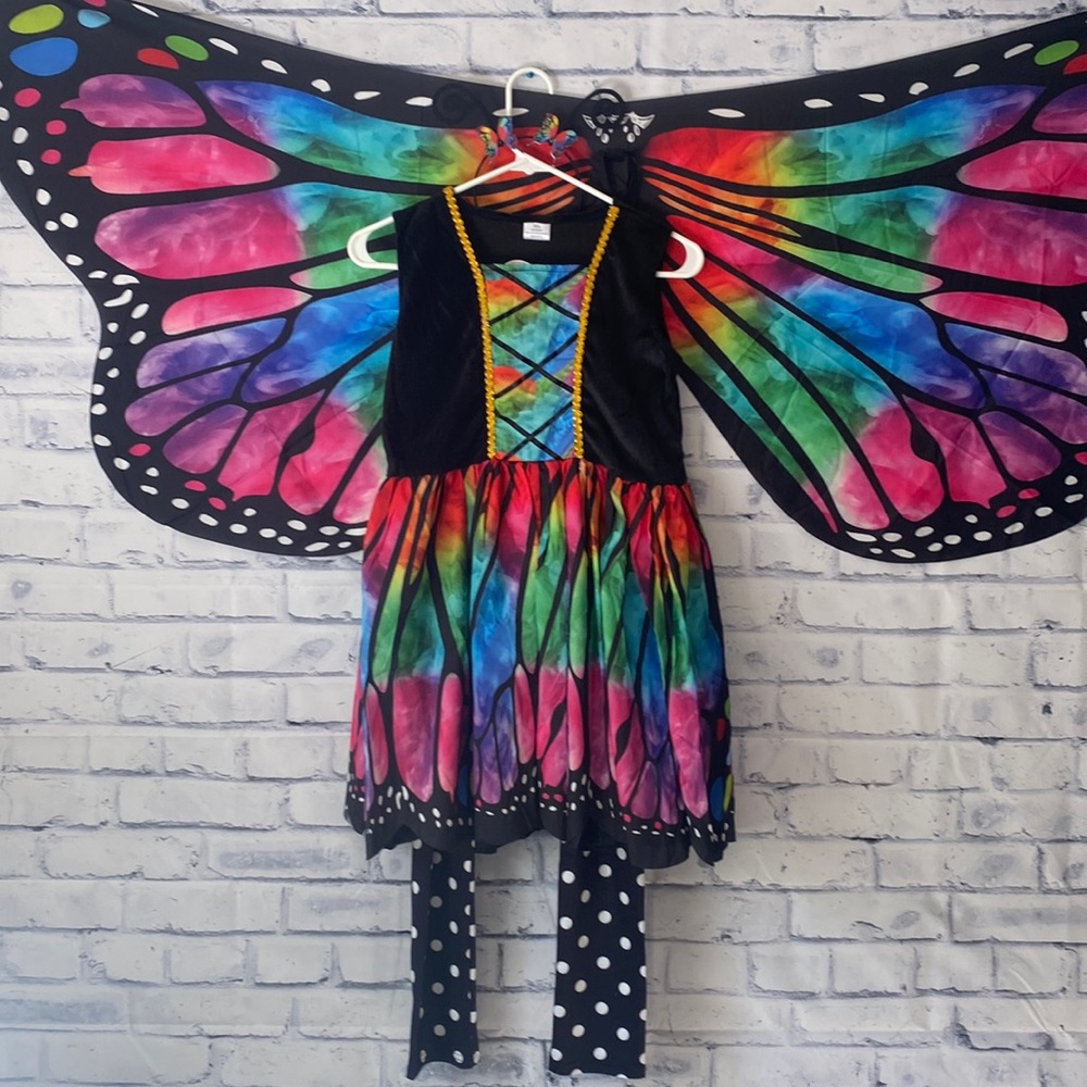 Brand New Never Worn Butterfly Costume! Girls 5XL selling with leggings size 5XL